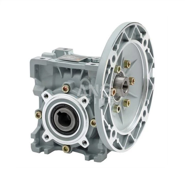 NMRV worm reducer with B5 flange